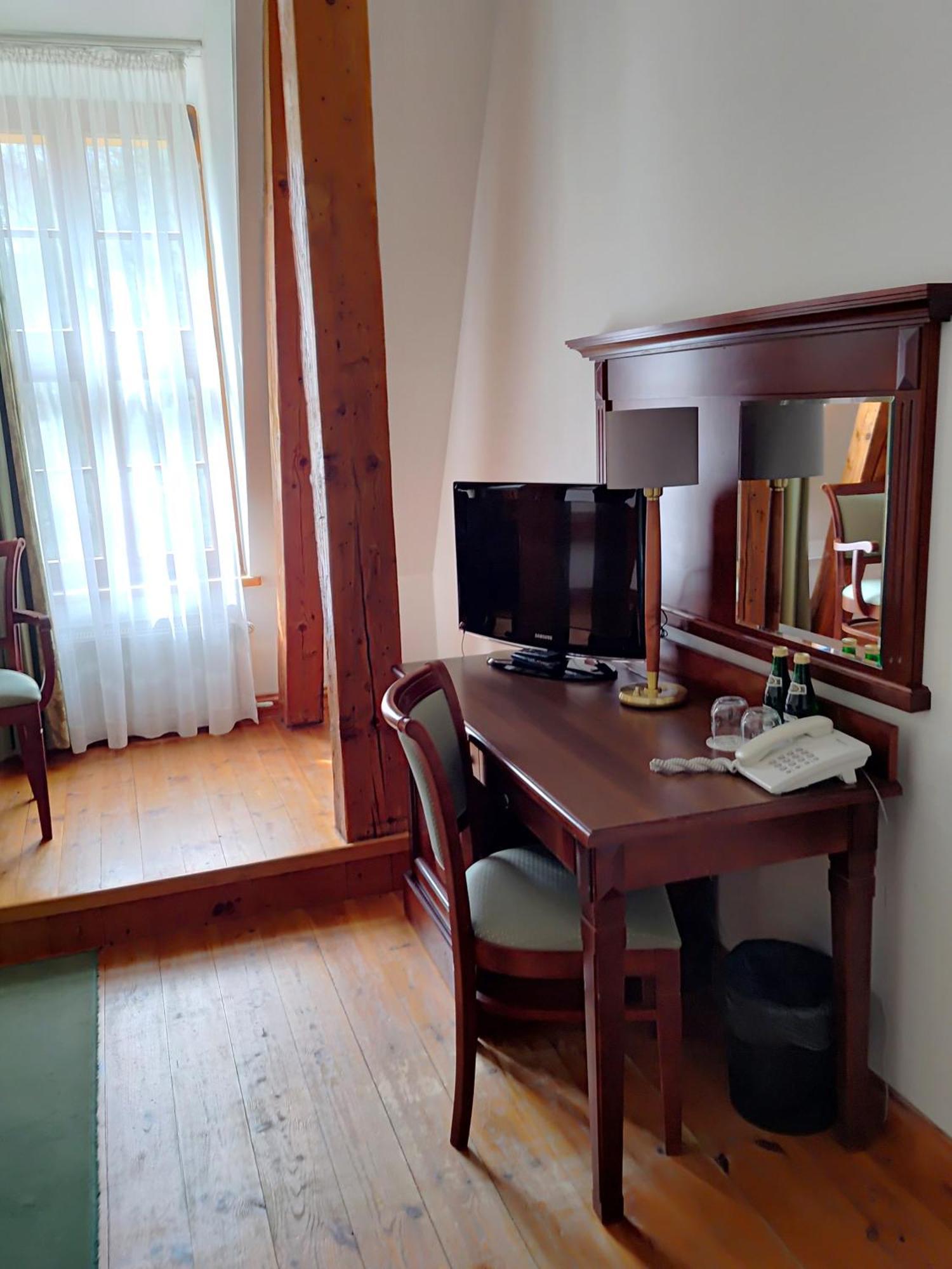Palac W Rymaniu Dış mekan fotoğraf